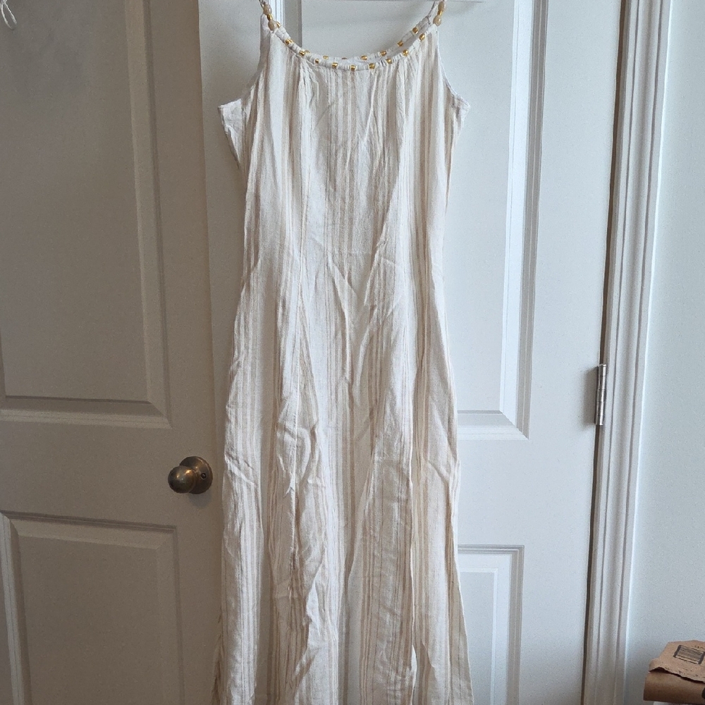Chic Cream Maxi Dress